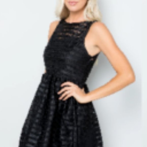 NWT Finn & Clover  Black Evening Dress - Size L - Picture 5 of 5